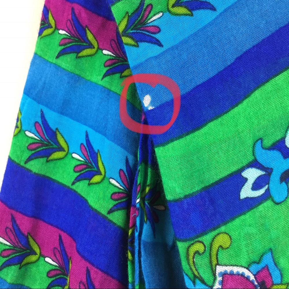 Vera Bradley Scarf Emerald Paisley Retired Print** - Picture 8 of 8